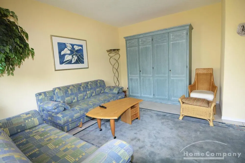 Voll möblierte Drei-Zi-Wohnung mit Balkon, Berlin Schöneberg - Photo 2