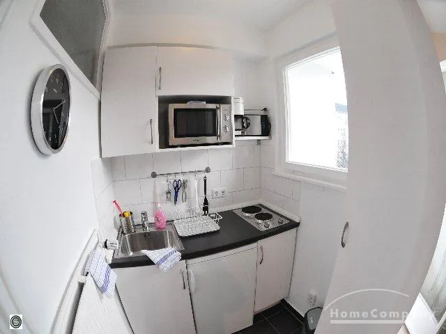 Schicke 1-Zimmer-Wohnung mit Balkon in Berlin Wilmersdorf, möbliert - Photo 4