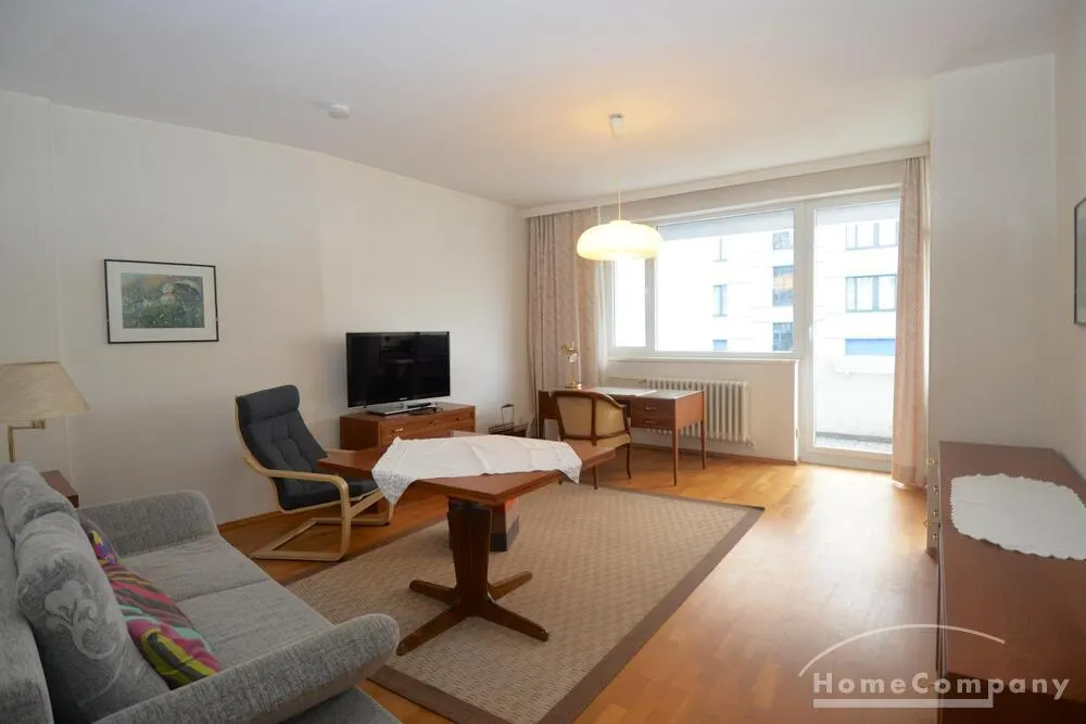 Helle, möblierte 2-Zimmer-Wohnung am Olivaer Platz, Berlin-Charlottenburg - Foto 3