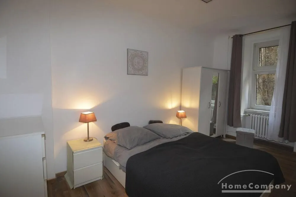 Klassische 2-Zimmer-Altbauwohnung in Charlottenburg, möbliert - Foto 5