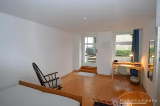 *** Wunderschöne und charmante 2,5-Zimmer-Wohnung in Prenzlauer Berg, möbliert