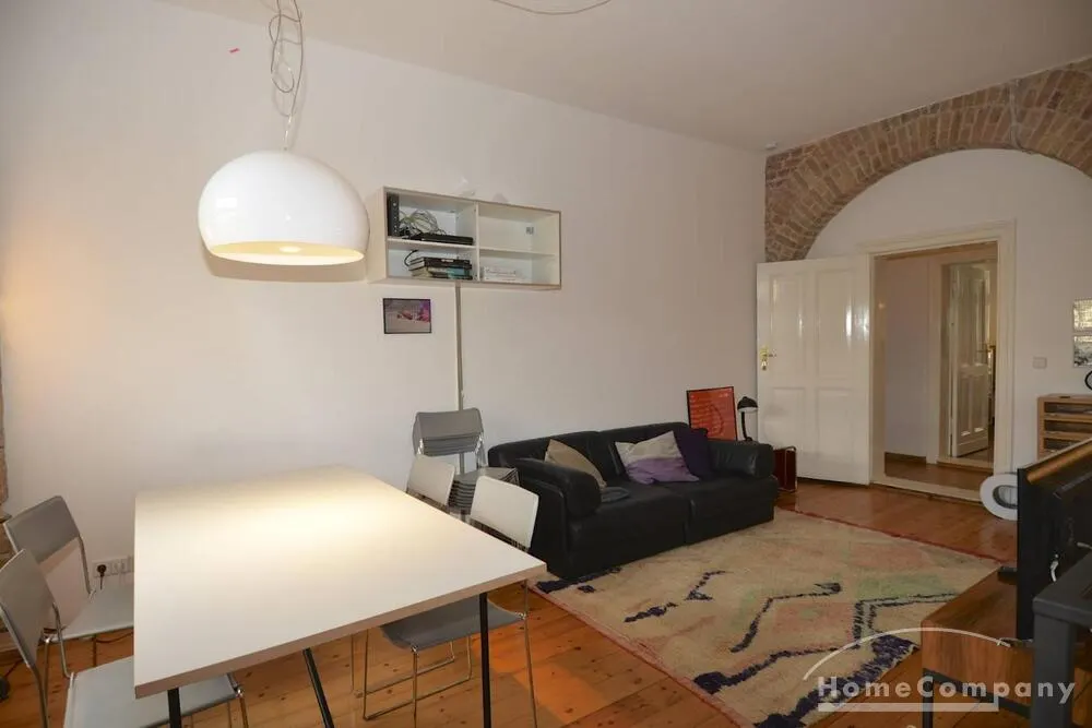 Wunderschöne und charmante 2,5-Zimmer-Wohnung in Prenzlauer Berg, möbliert - Photo 2
