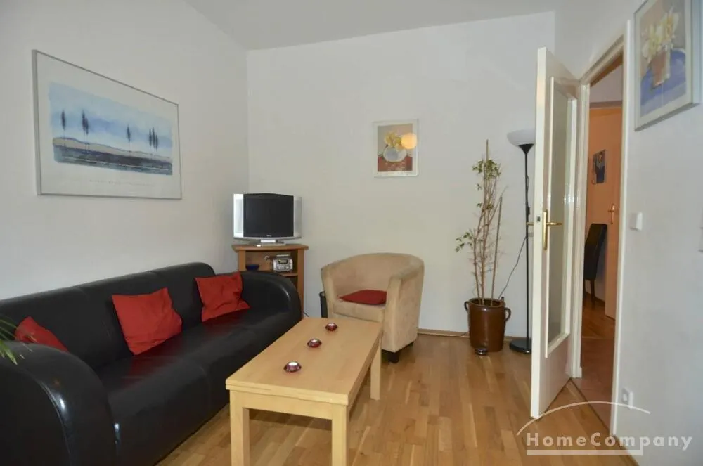 Frisch sanierte moderne Wohnung in Tiergarten - Foto 1