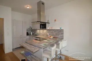 Zentrale 2-Zimmer-Wohnung in Tiergarten, möbliert