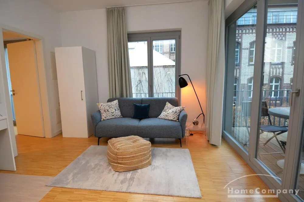 Wunderschöne 2-Zimmer Wohnung Berlin Mitte, Toplage, möbliert - Photo 1