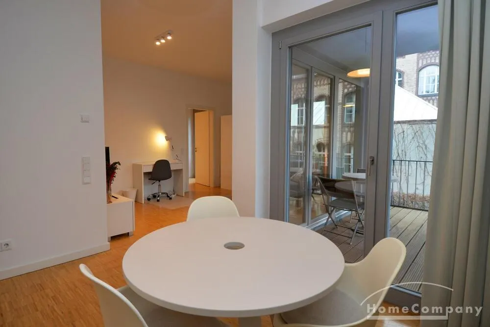 Wunderschöne 2-Zimmer Wohnung Berlin Mitte, Toplage, möbliert - Photo 5