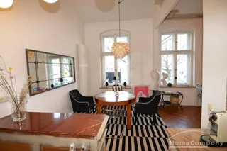 Hochwertige und stilsichere Altbauwohnung in Moabit, möbliert