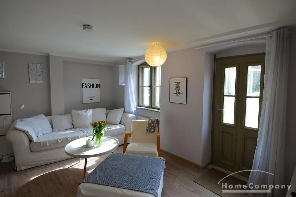 Moderne Zwei Zimmer Altbau Wohnung in Potsdam, möbliert - Photo 3