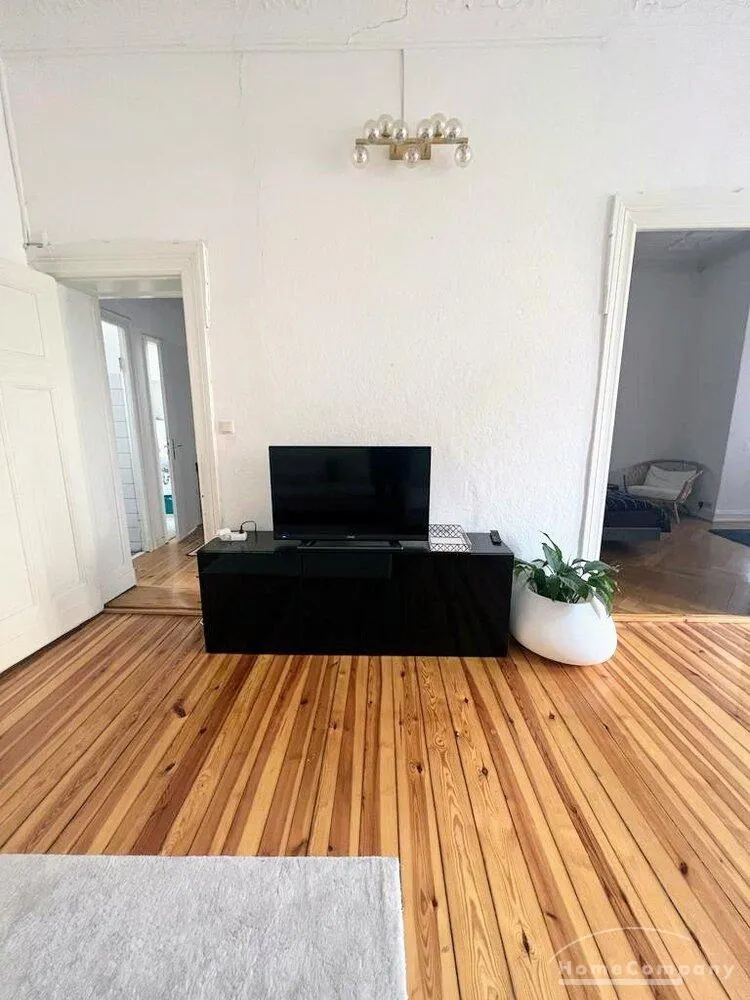 Schöne 3-Zimmer-Wohnung in Charlottenburg, Berlin, möbliert - Photo 4