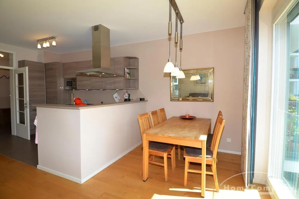 Lichtdurchflutete, große 2-Zimmer-Wohnung in Mitte, möbliert - Foto 4