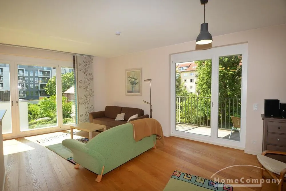Lichtdurchflutete, große 2-Zimmer-Wohnung in Mitte, möbliert - Foto 1
