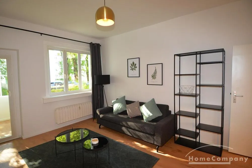 Helle 2-Zimmer-Wohnung in Wedding, möbliert - Photo 2