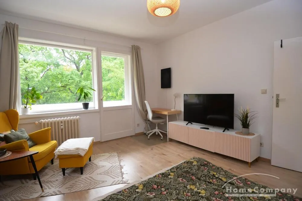 Möblierte 1 Zi Whng Berlin-Moabit, großer Balkon - Photo 1