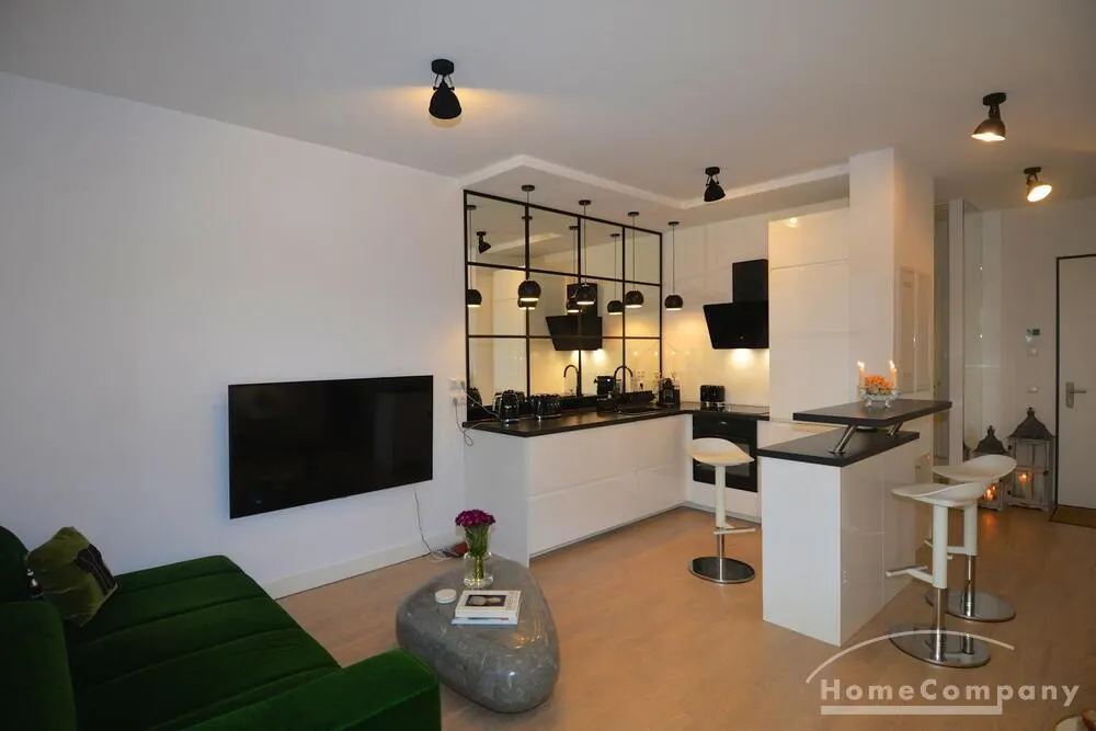 Luxuriöse, möblierte Wohnung in Schmargendorf mit großer Terrasse - Photo 3