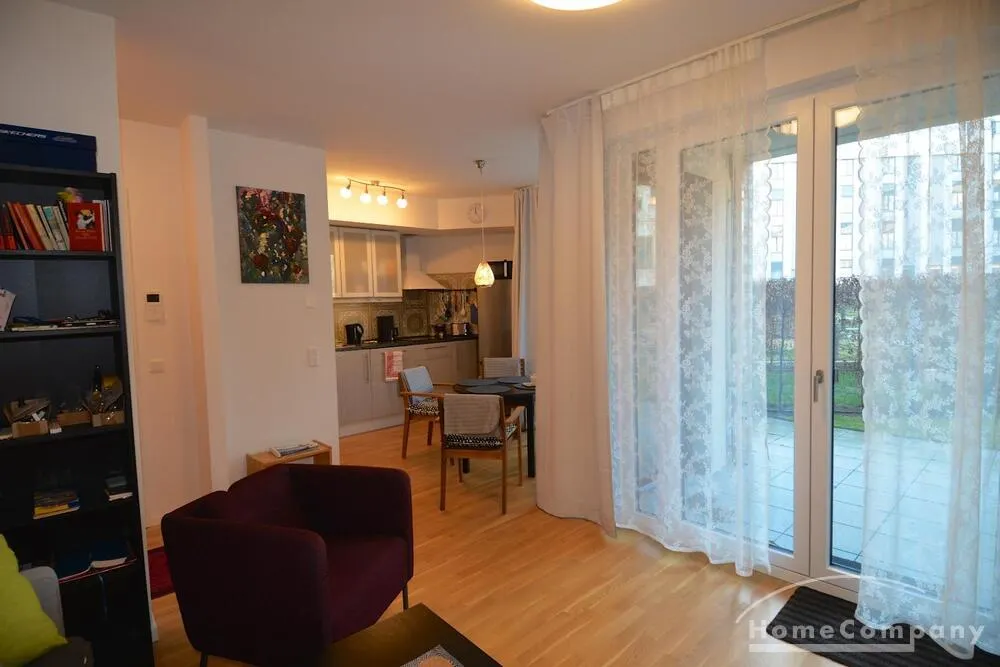 Helle 2-Zimmer-Wohnung in Kreuzberg, möbliert - Photo 2