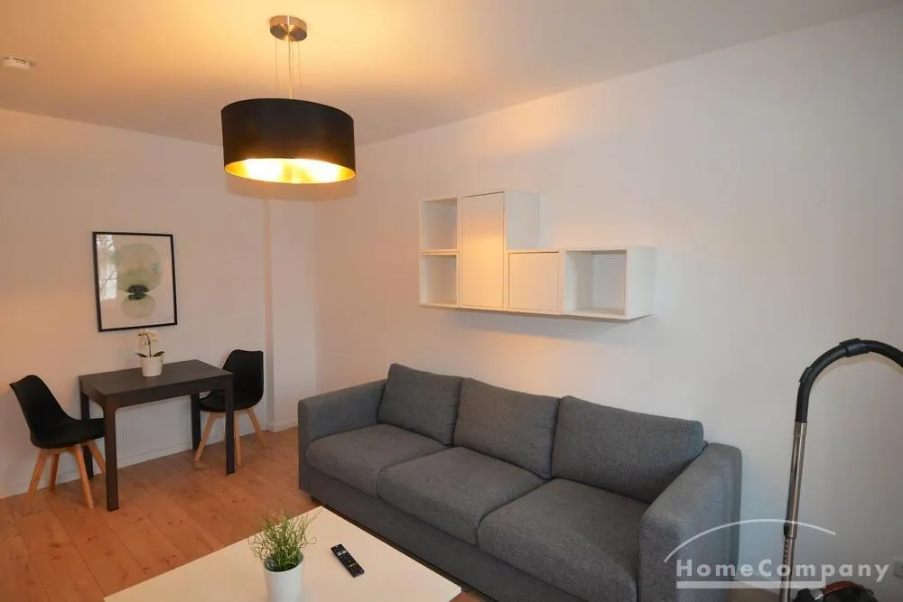 Helle und neu eingerichtete 2-Zimmer-Wohnung nähe des Tierparks Berlin, möbliert - Foto 2