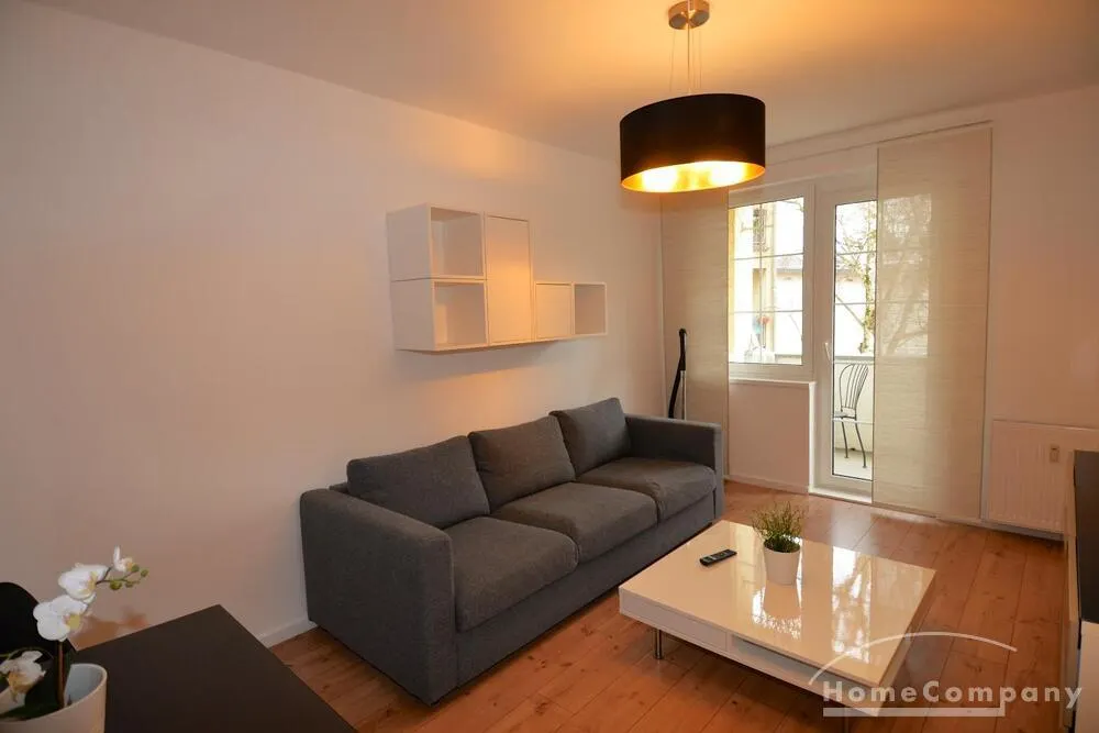 Helle und neu eingerichtete 2-Zimmer-Wohnung nähe des Tierparks Berlin, möbliert - Foto 1