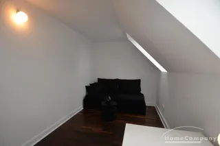 Sehr schöne Wohnung in einmaliger Villa in Westend