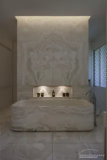 Sehr schöne Wohnung in einmaliger Villa in Westend