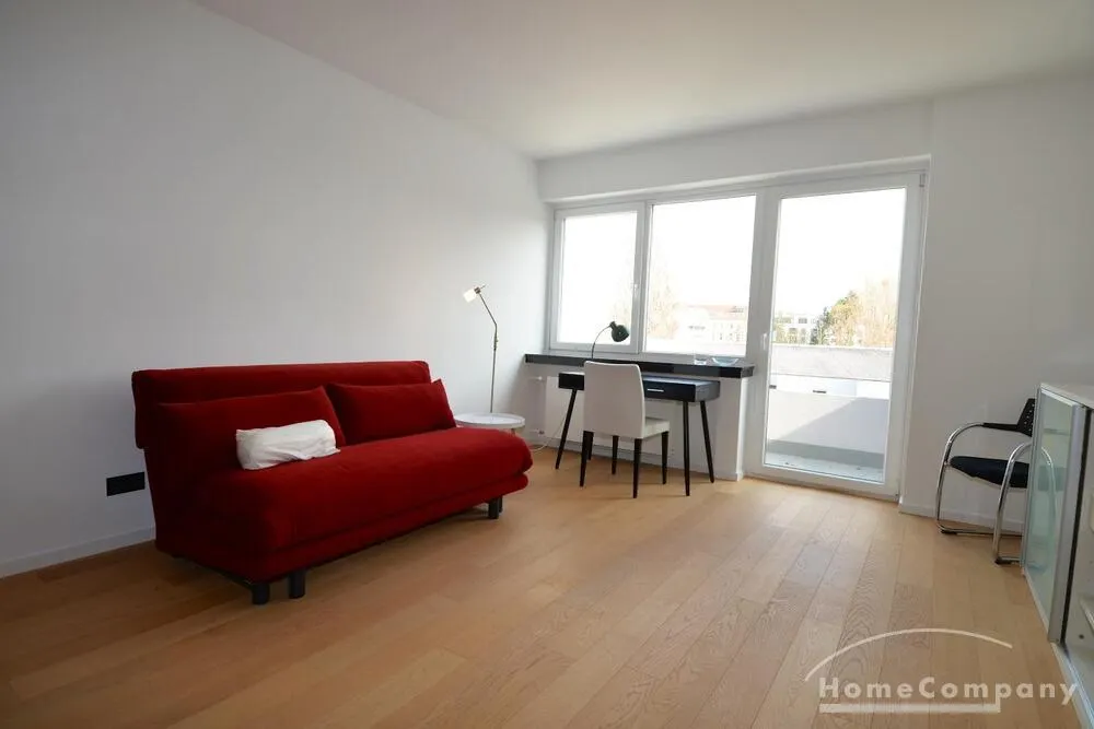 1 Zimmer Wohnung mit Balkon in Berlin Wilmersdorf, möbliert - Photo 1