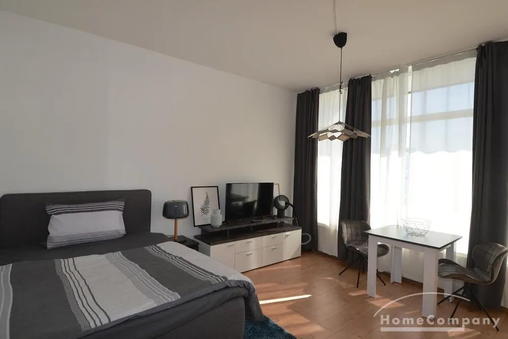 Lichtdurchflutetes 1-Zimmer-Apartment in Berlin Mitte - Photo 4