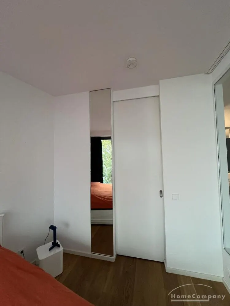 Helle, möblierte 3-Zimmer-Wohnung mit zwei Balkonen im Herzen von Berlin-Mitte - Photo 3