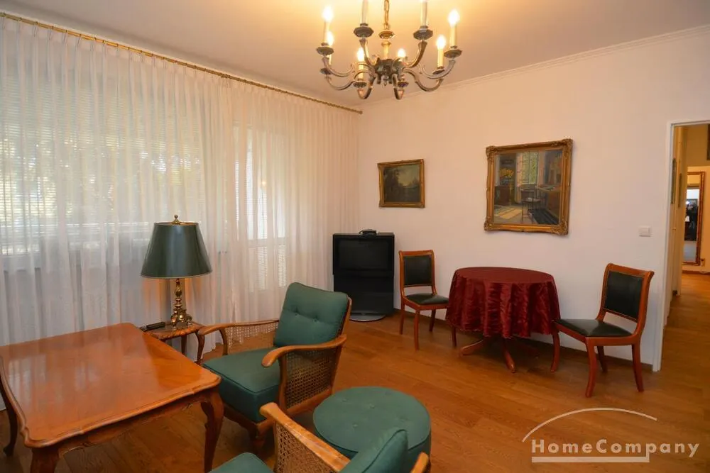 Exklusive 2 Zimmer Wohnung in Berlin Tempelhof, möbliert - Photo 2