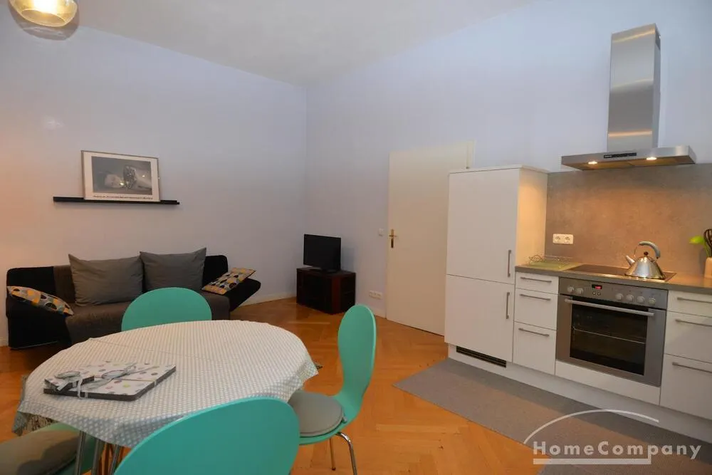 Stilvoll wohnen im Herzen von Charlottenburg - möbliert & ruhig gelegen - Photo 1