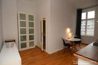 Große und moderne 2-Zimmer-Wohnung am Savignyplatz, möbliert