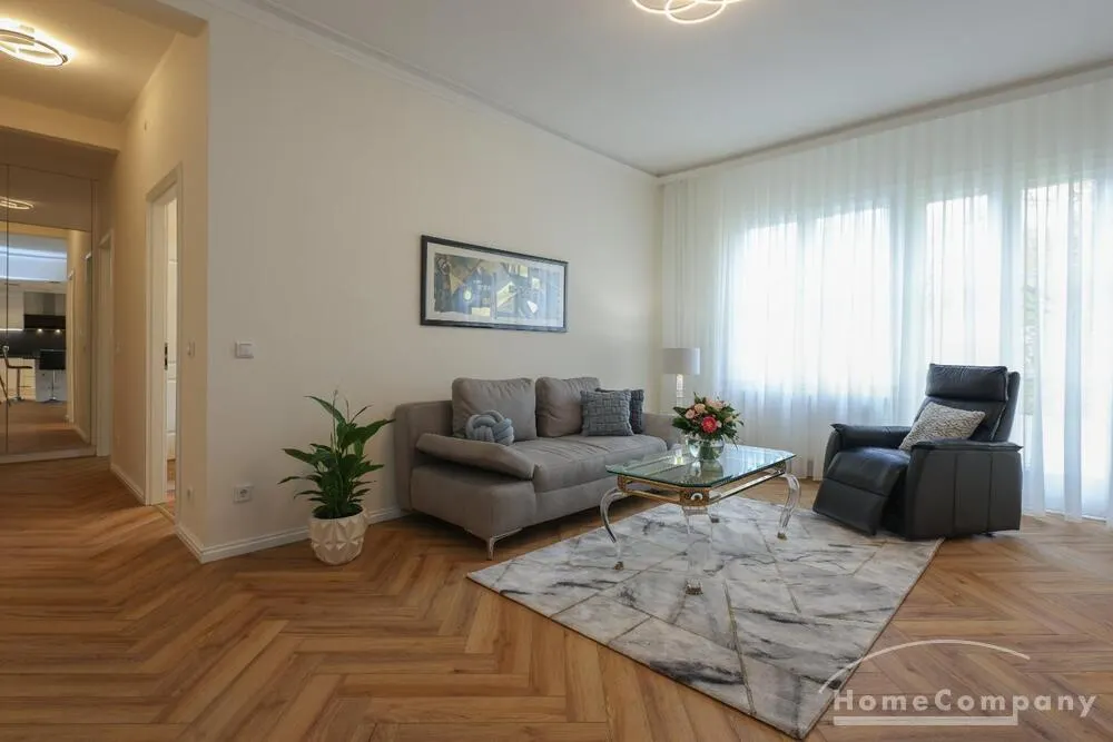 Stilvoll möblierte Wohnung in begehrter Lage nahe Heidelberger Platz in Berlin - Photo 3