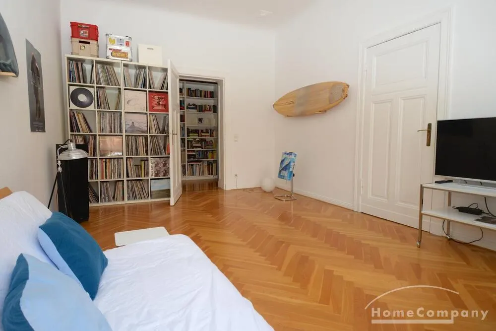 Große 2-Zimmer-Wohnung in Charlottenburg, möbliert - Photo 3