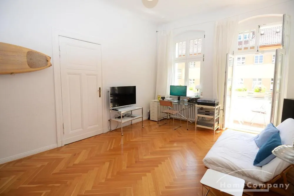 Große 2-Zimmer-Wohnung in Charlottenburg, möbliert - Photo 1