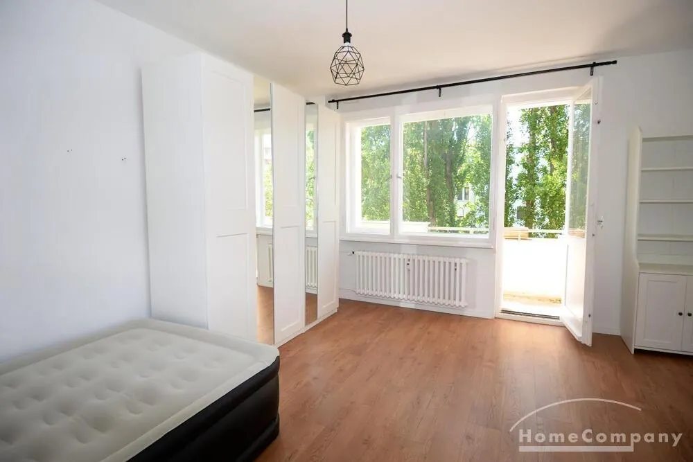 Charmantes, vollmöbliertes Apartment mit Balkon im Herzen von Prenzlauer Berg - Photo 3