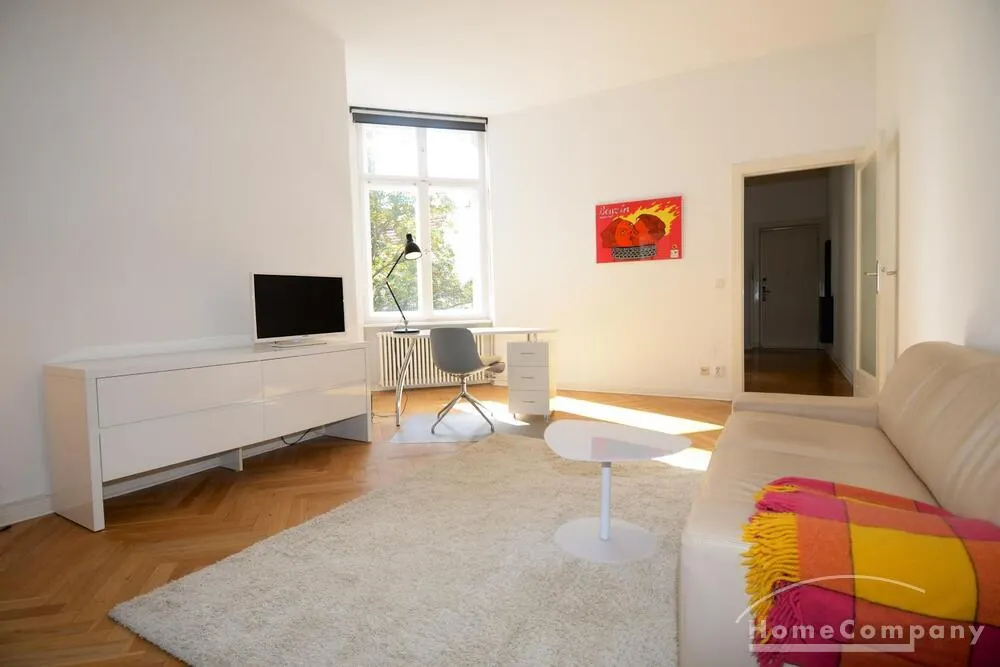 Charmante, voll möblierte 1-Zimmer-Wohnung in Berlin-Charlottenburg - ruhig und zentral nahe Ku'damm - Photo 2