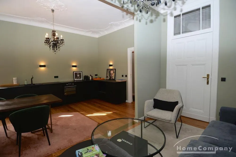 Luxuriöse möblierte 2-Zimmer-Wohnung nahe Savignyplatz - Photo 1