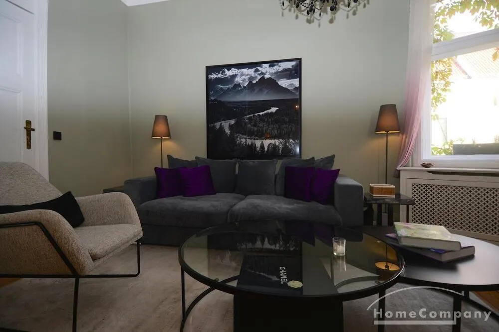 Luxuriöse möblierte 2-Zimmer-Wohnung nahe Savignyplatz - Photo 2