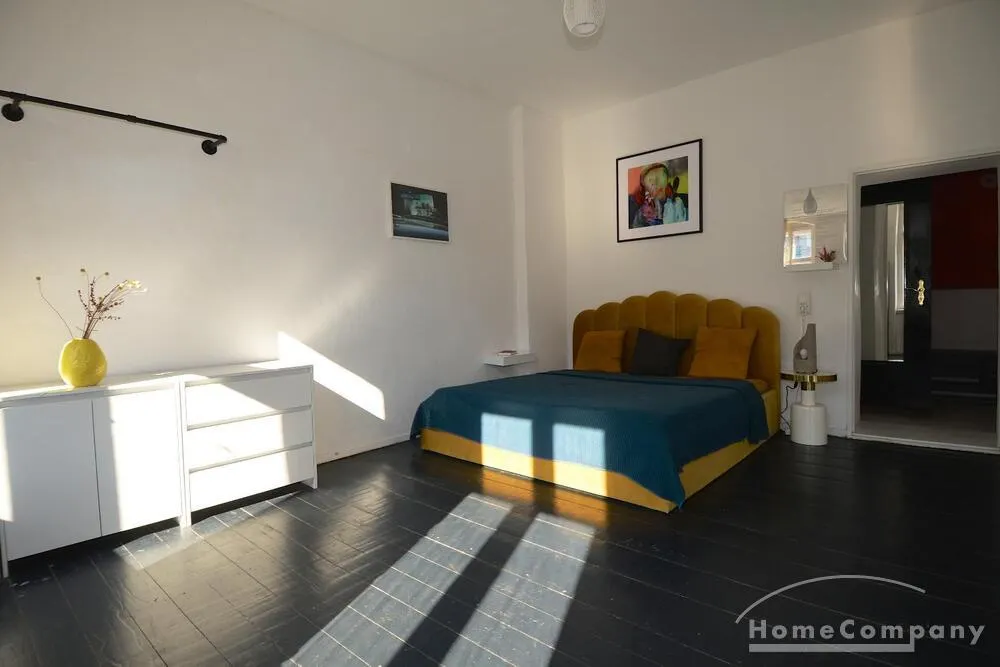 Lichtdurchflutete Altbauwohnung in Kreuzberg, möbliert - Photo 3