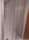 Dusche im Gäste WC