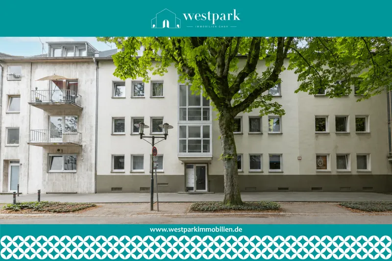 Kompakte Dachgeschosswohnung mit Entwicklungspotenzial