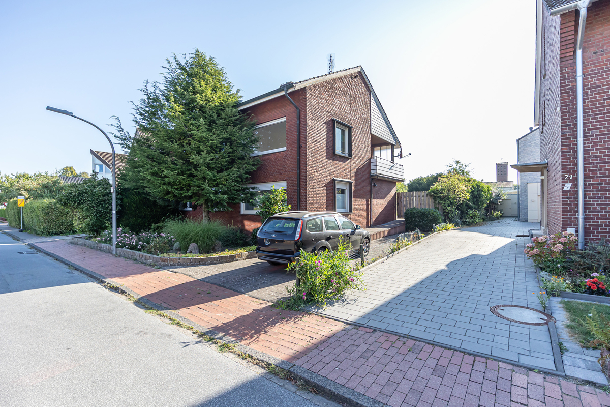 Straßenansicht des Bestandshauses