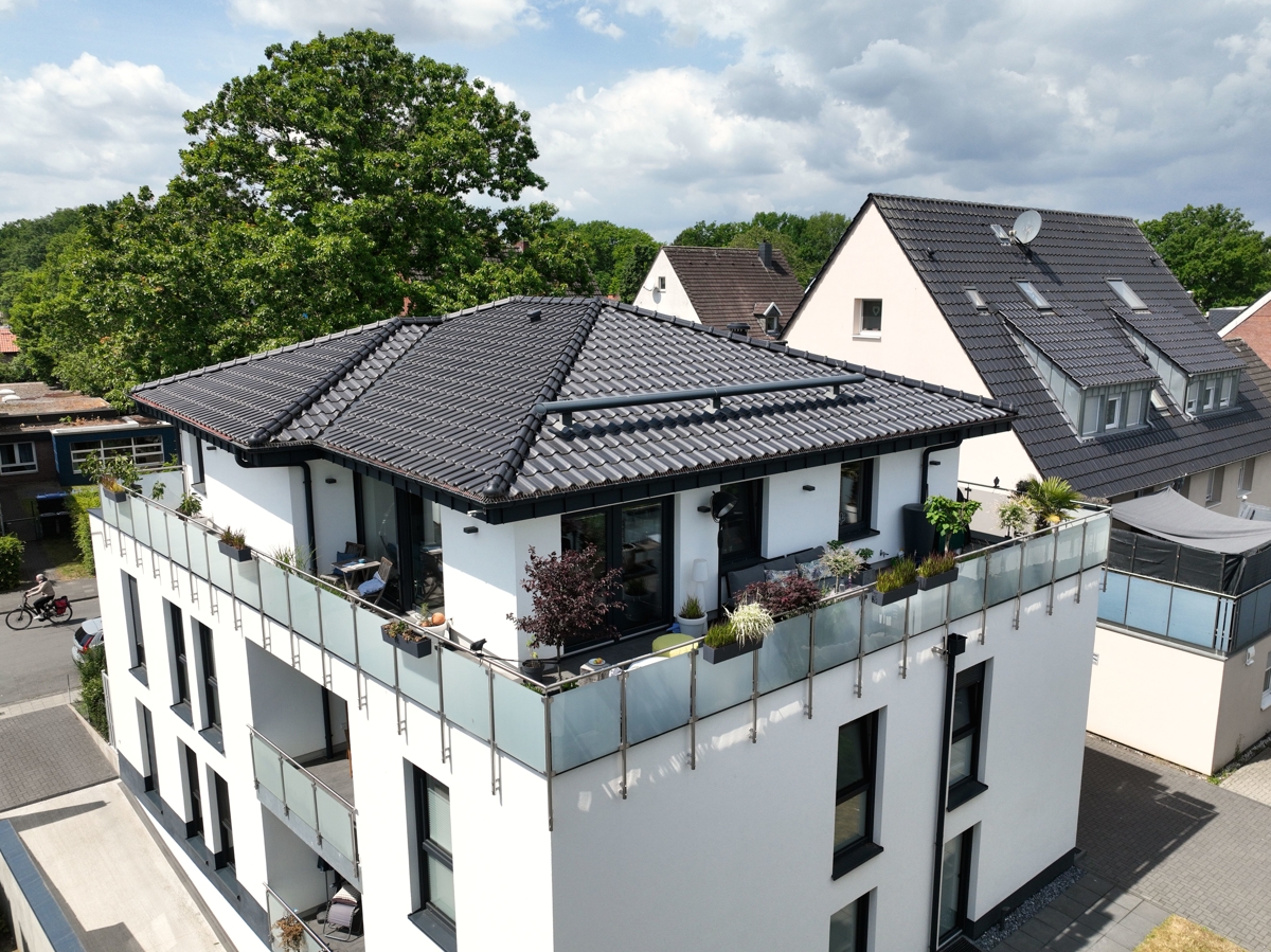 Rückansicht Vogelperspektive