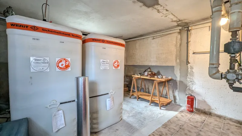 Neue doppelwandige Kunststofftanks