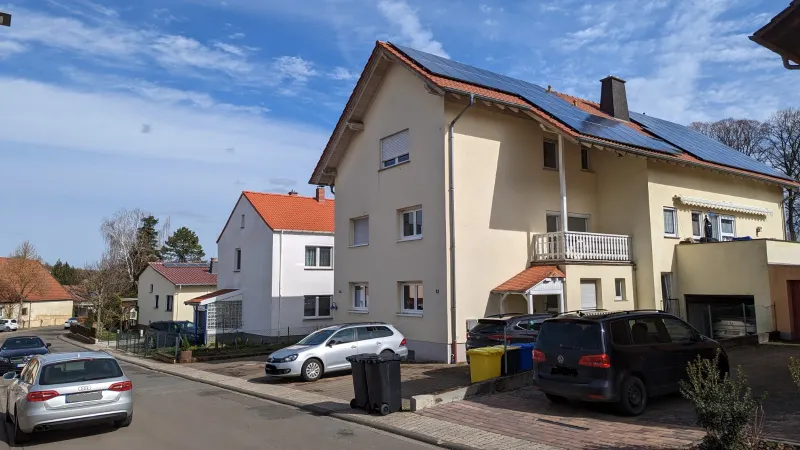 Straßenansicht