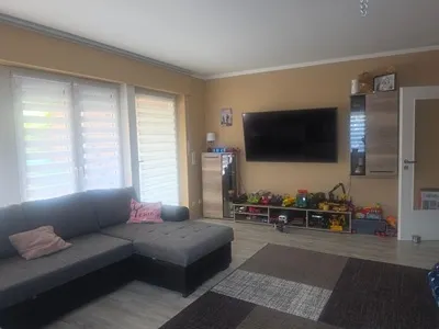 Lifestylewohnung mit Garten/Garage und zwei Parkpl&auml;tzen!