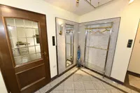 Diele mit Garderobe im Dachgesschoss