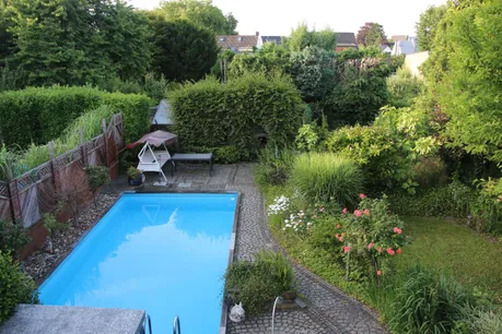 Gartenansicht vom Dachgeschoss aus