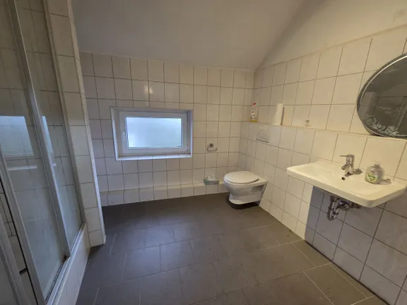 Badezimmer im Obergeschoss