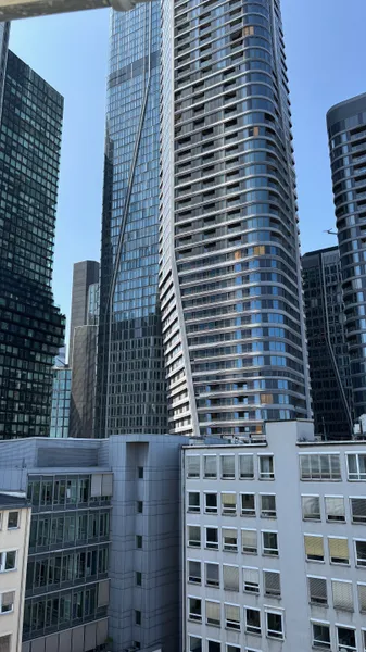 Exclusive 3 Zim-DG 92 m² am Roßmarkt gegenüber Four Frankfurt *Erstbezug*