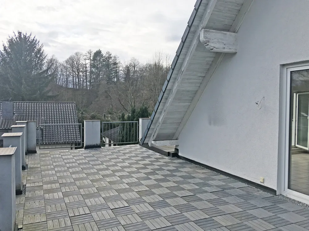 Dachgeschosswohnung mit Extras! - Photo 5