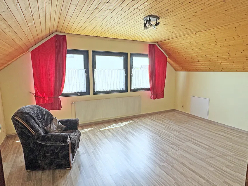 Schlafzimmer DG